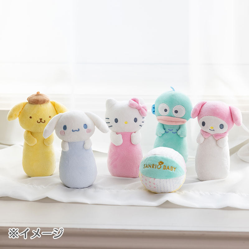 公式の配置イメージ。ピンとボールを並べた様子。 画像:Sanrio Baby公式商品ページ。