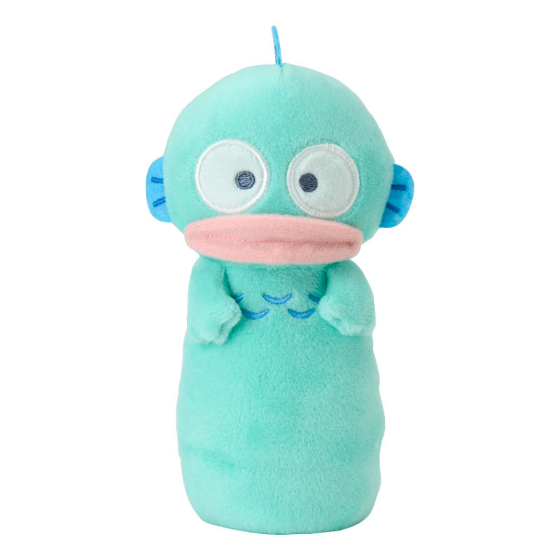 ハンギョドンのピン。緑色の胴とひれ。 画像:Sanrio Baby公式商品ページ。