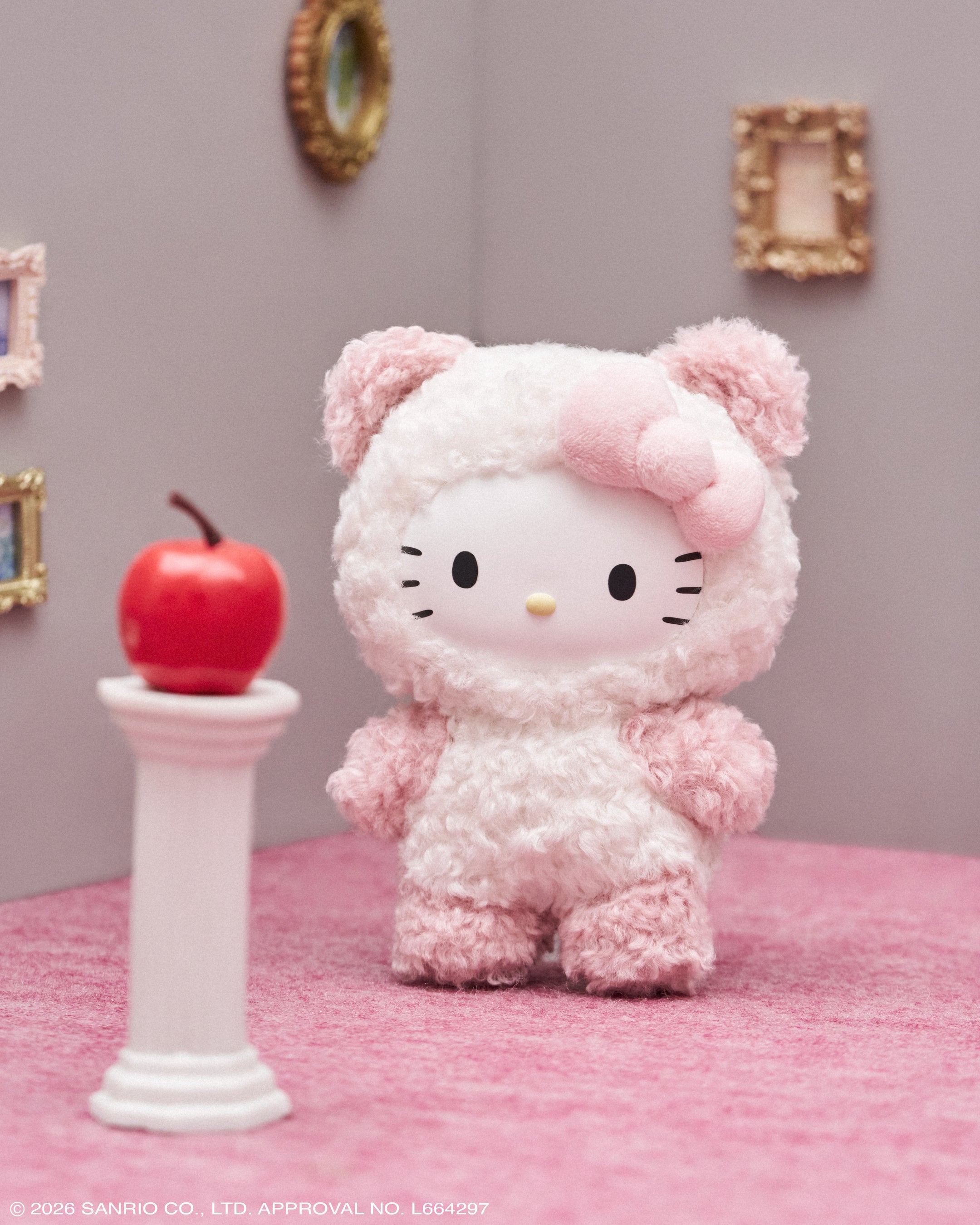白と淡いピンクのベア姿。発売元の色見本写真で、指定して注文できる商品ではありません。